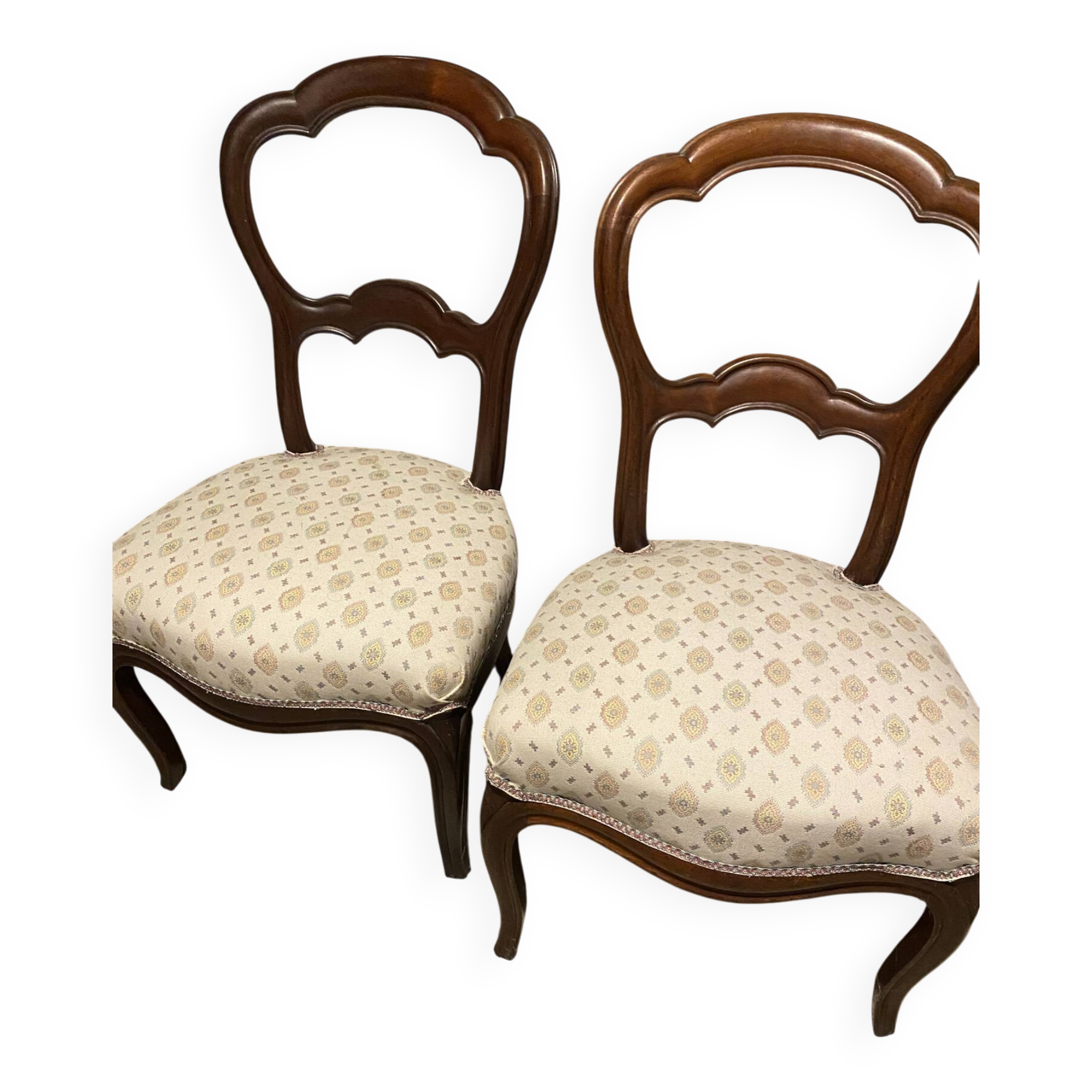 Paire de fauteuils cabriolet style Louis XV