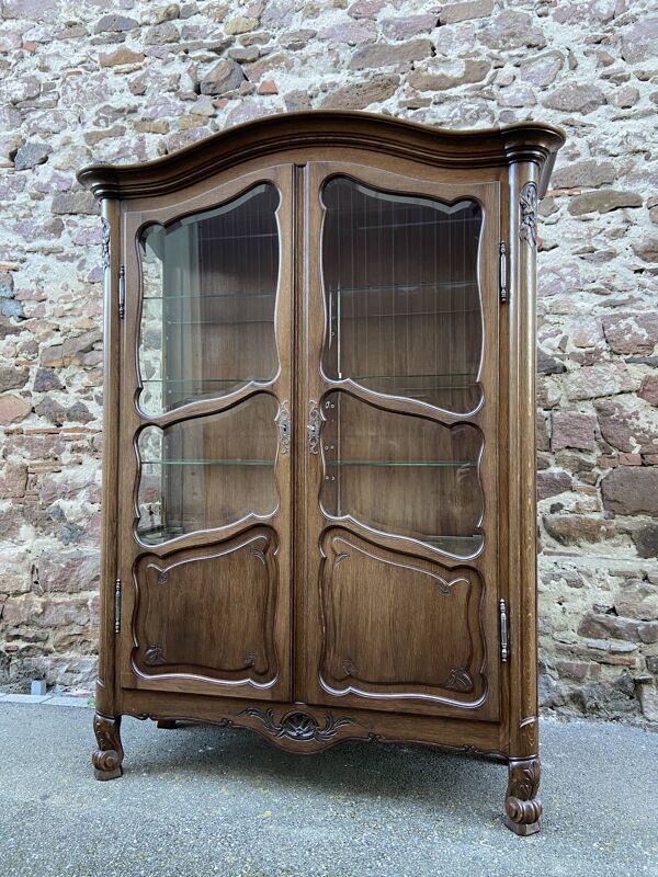 Vitrine, bibliothèque provençale style Louis XV en chêne sculpté, 1960