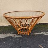 Magnificent vintage rattan and wicker coffee table from the 1960s-1970s.