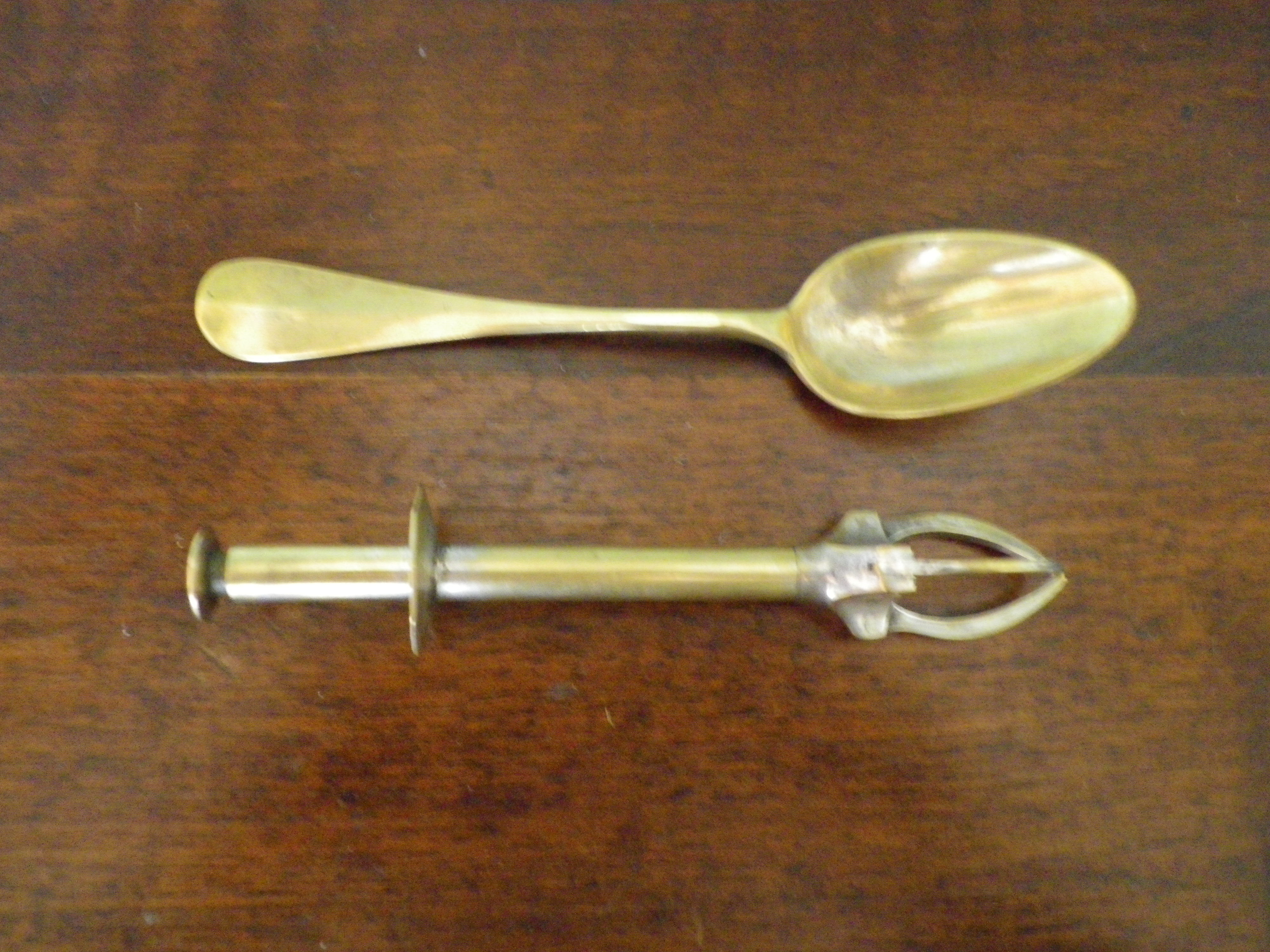 Sugar tongs, ice cubes, pie shovel, spoon, 3 covers Solingen