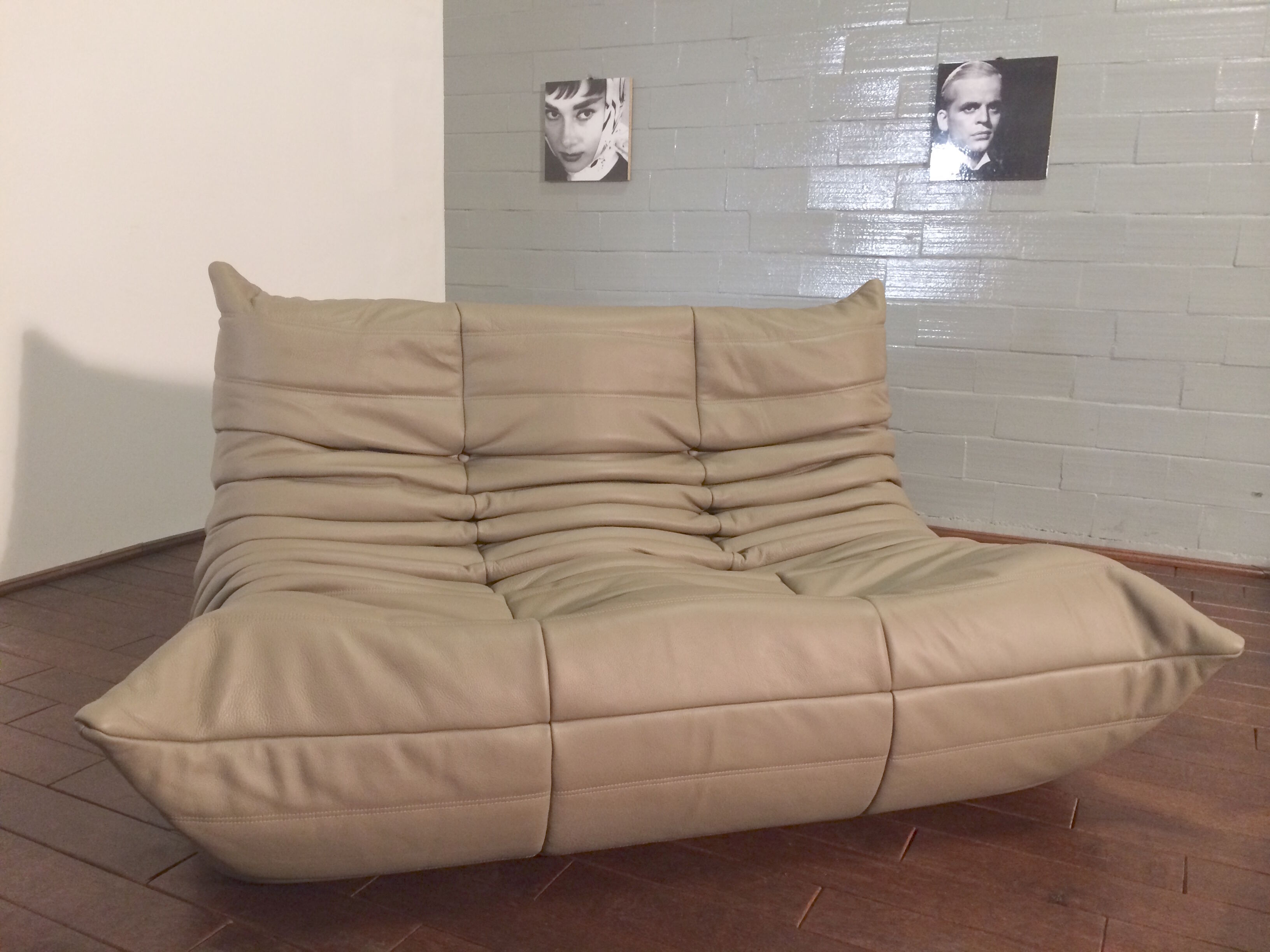 Togo sofa model designed by Michel Ducaroy 1973