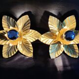 Pair of golden leaf appliques