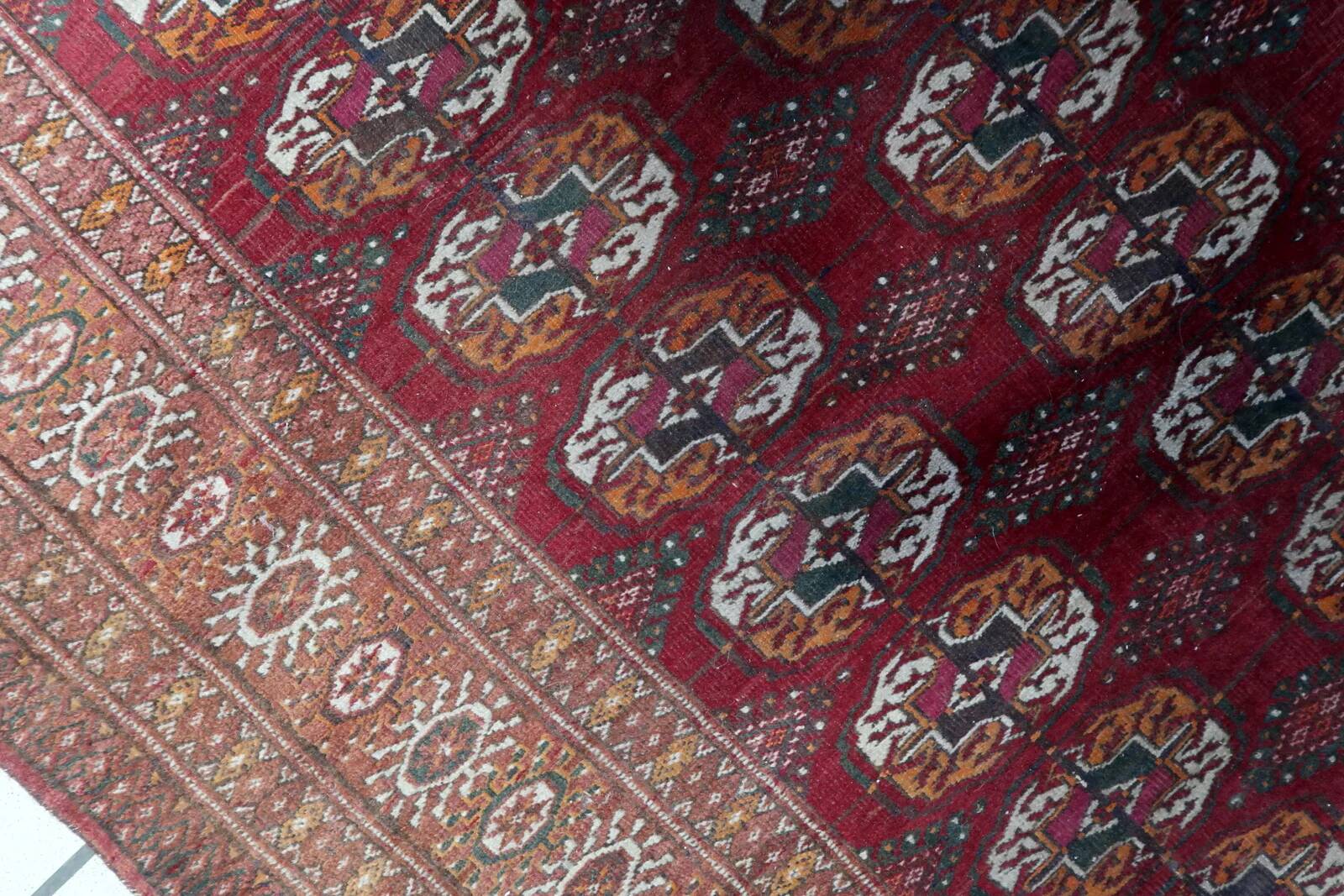 Tapis vintage ouzbek Boukhara fait main 128 cm x 183 cm années 1920