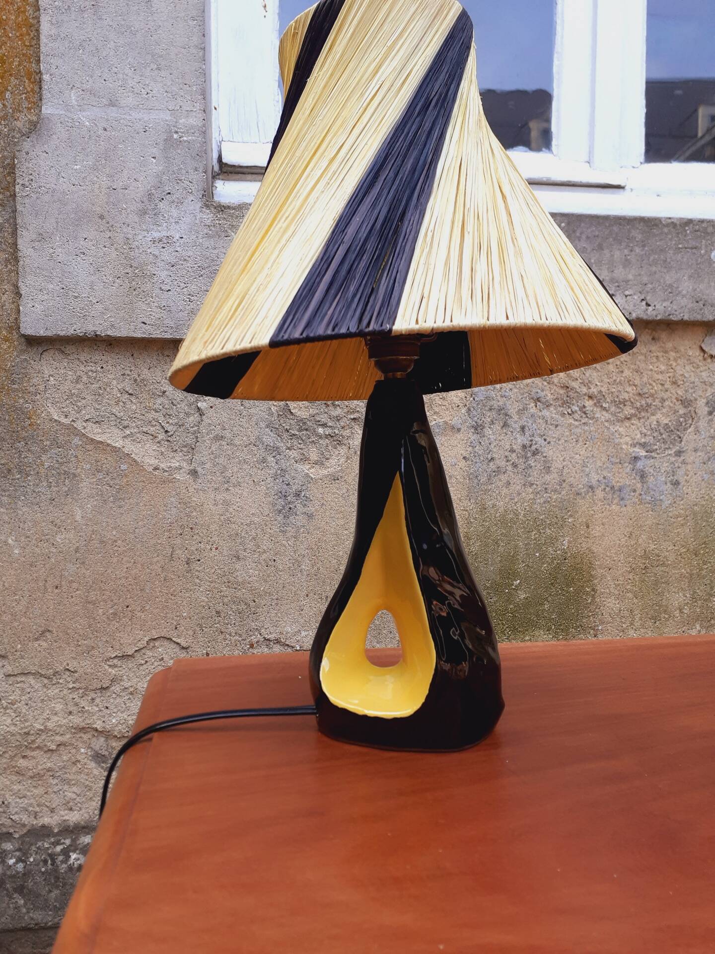 Ceramic lamp from the 1960s