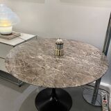 Table à manger marbre Knoll