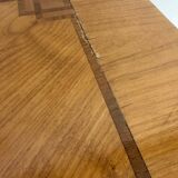 Antique marquetry chest of drawers from the transition period at the end of the 18th century, with 3 wooden drawers.