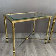 Paire de tables d’appoint en métal et verre, XXème siècle