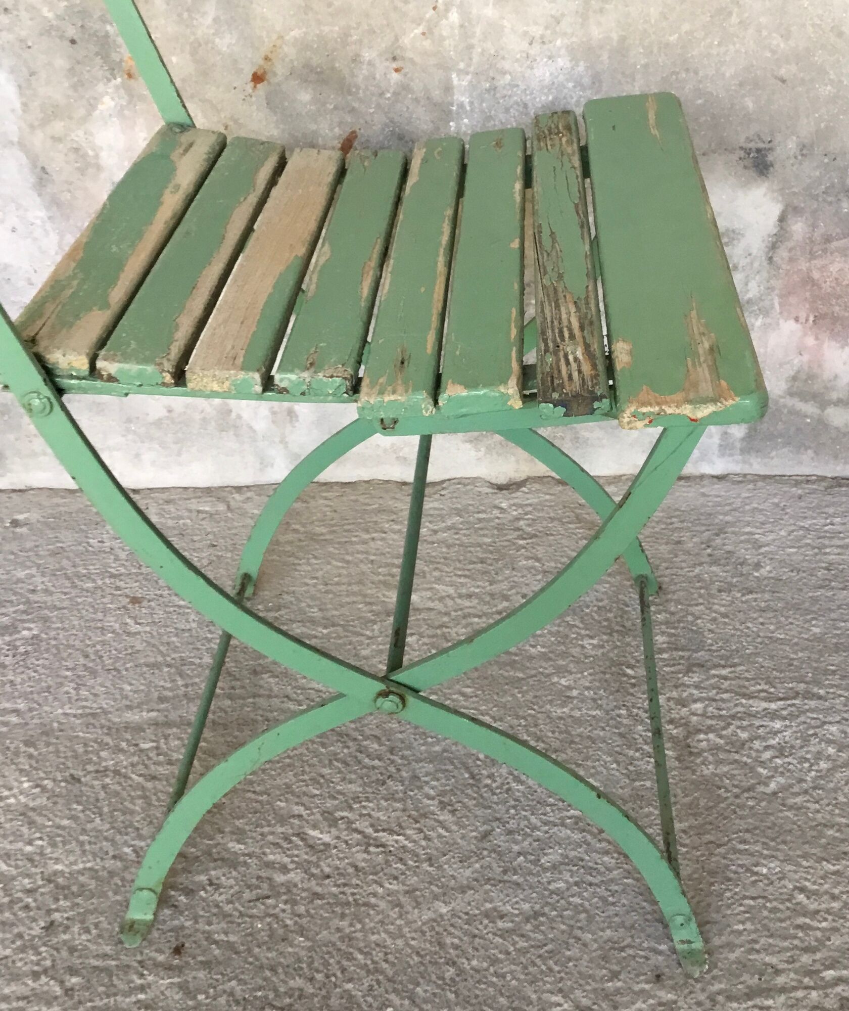 Pair of folding garden chairs with wooden slats - vintage 1950