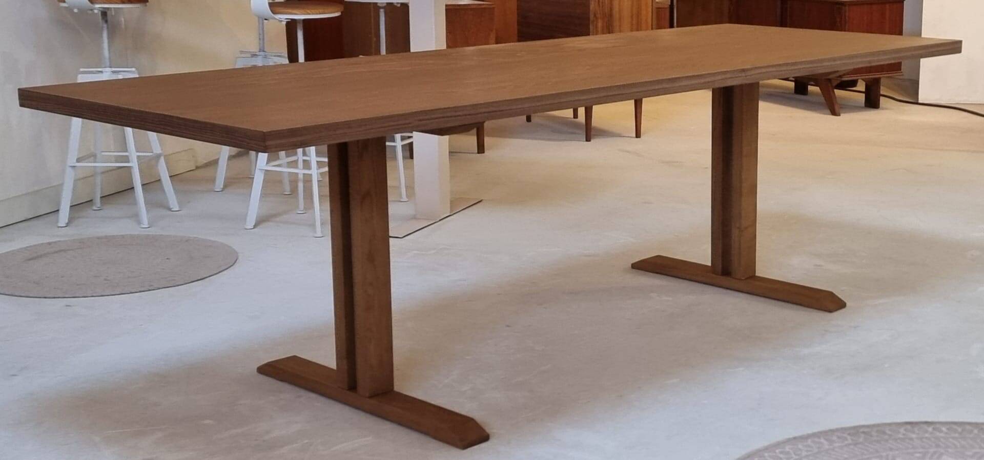 Dining table Tjalfe 2.5m