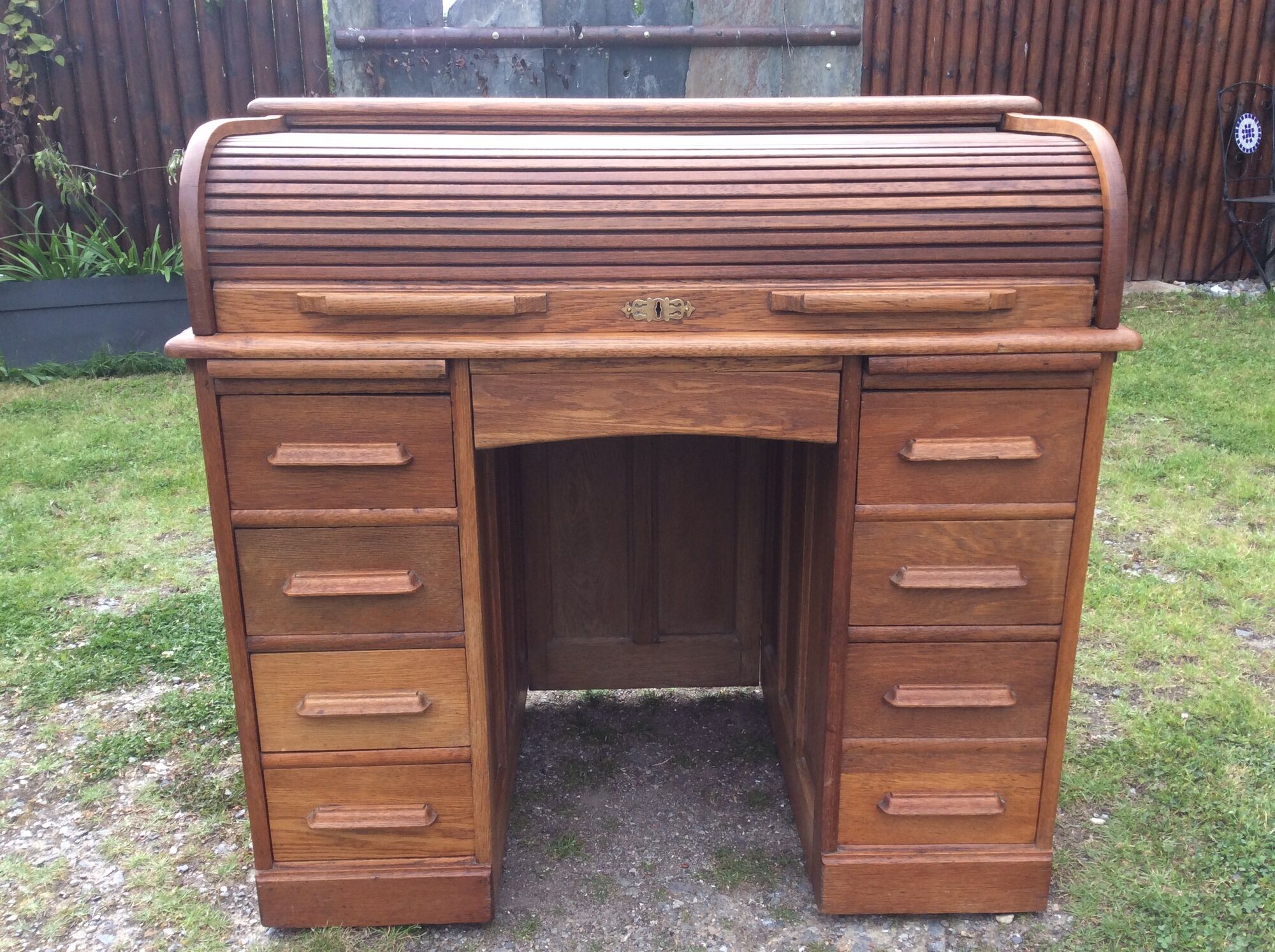Old Angus London brand double-box sliding cylinder curtain desk.