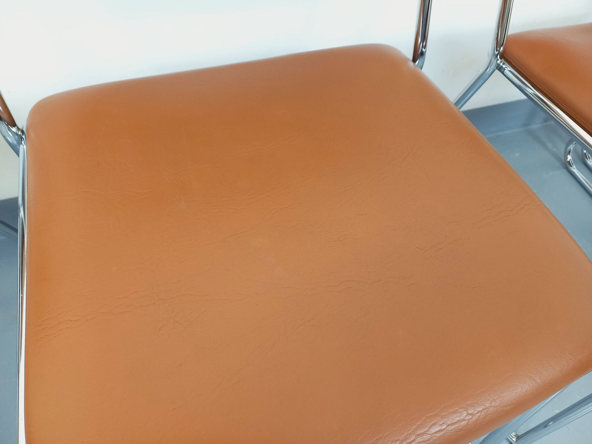 4 vintage sleigh chairs from the 70s, in designer chrome metal