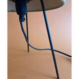 Tripod lamp