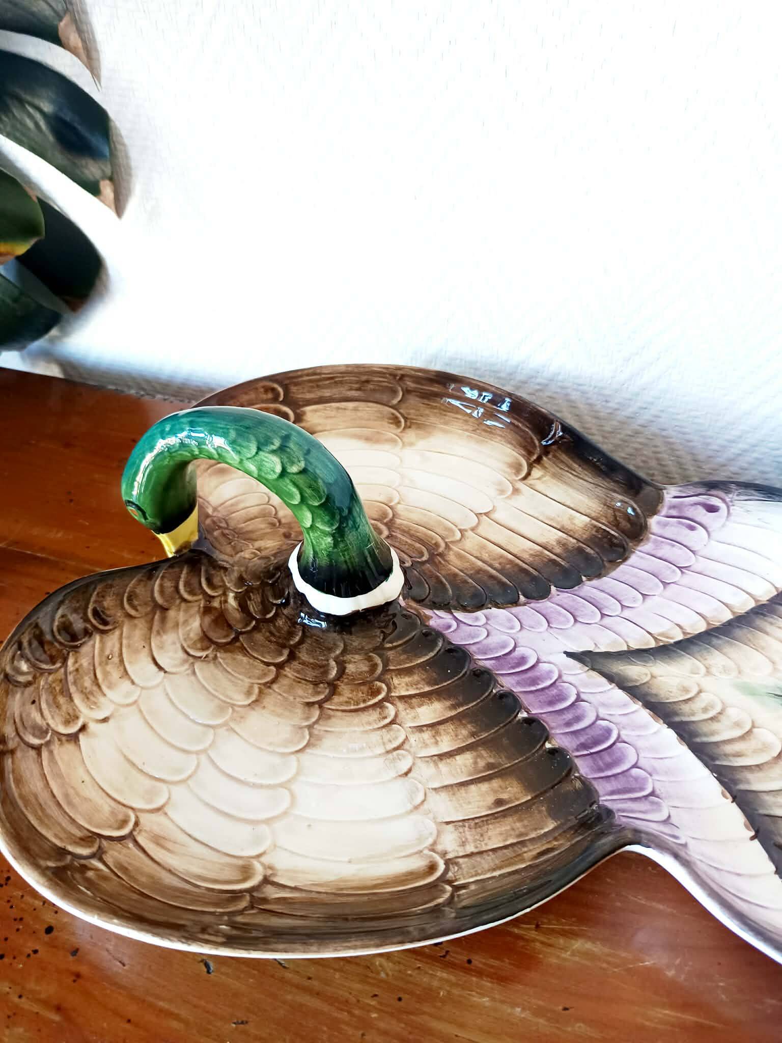 Vintage ceramic duck plate