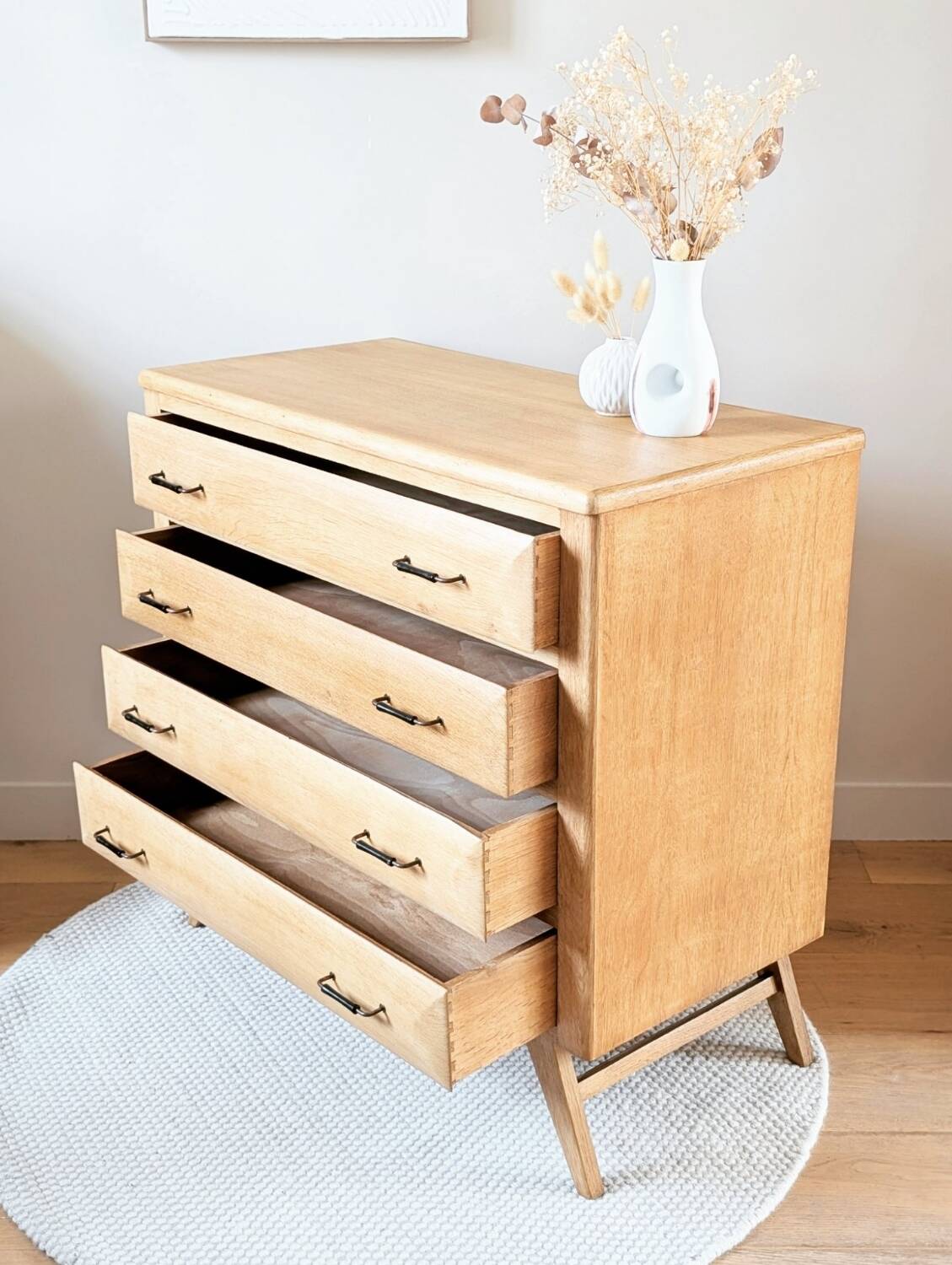 Commode vintage 50/60 rénovée hêtre et pieds compas