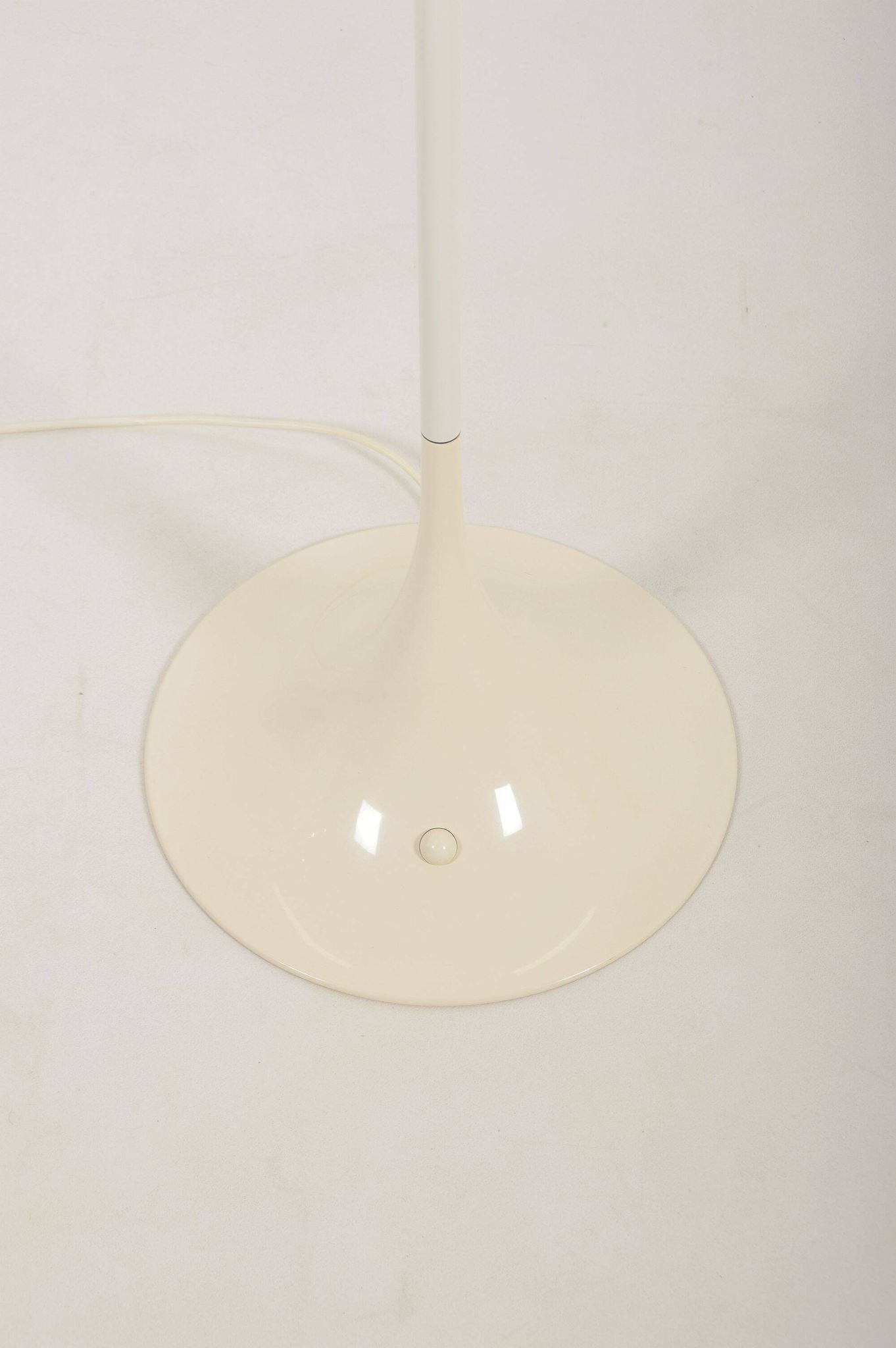 Panthella floor lamp designed by Verner Panton for Louis Poulsen, 1970s