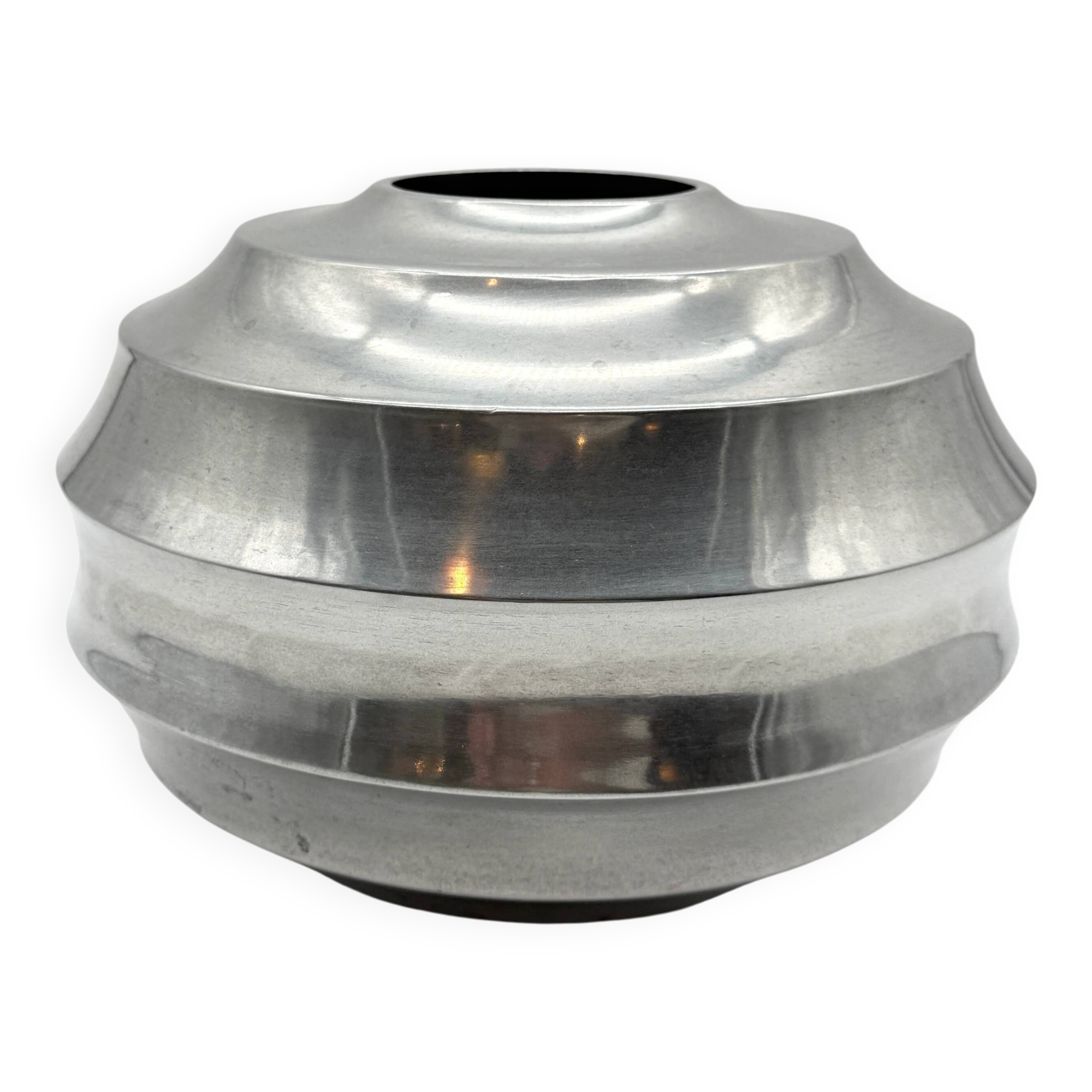 Vase space "saucer" in cast aluminium, 1970s