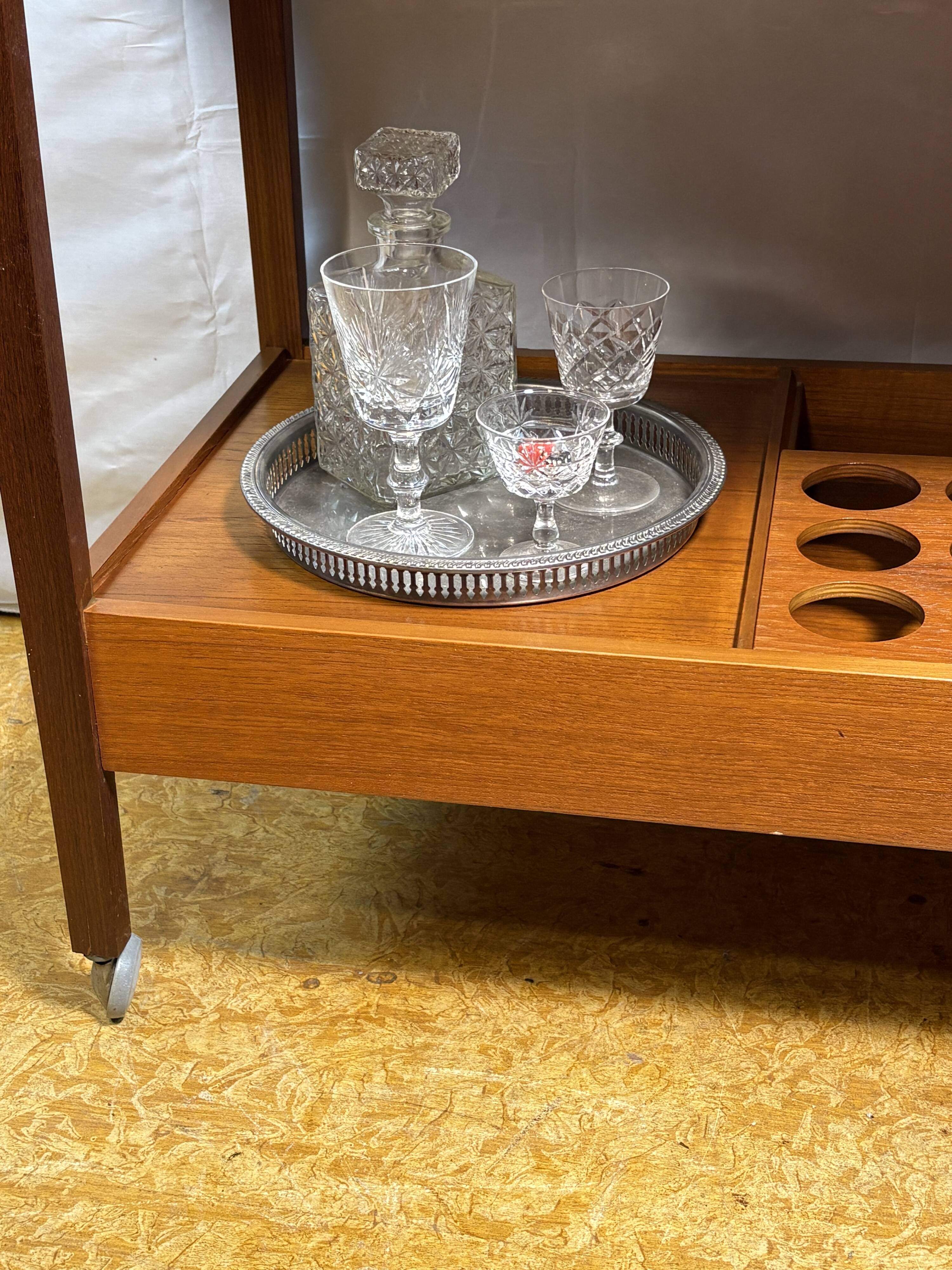 Stunning Vintage Remploy Teak Extending Bar Trolley | 1960 | Scandinavian D