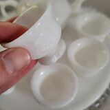 Small white jade service
