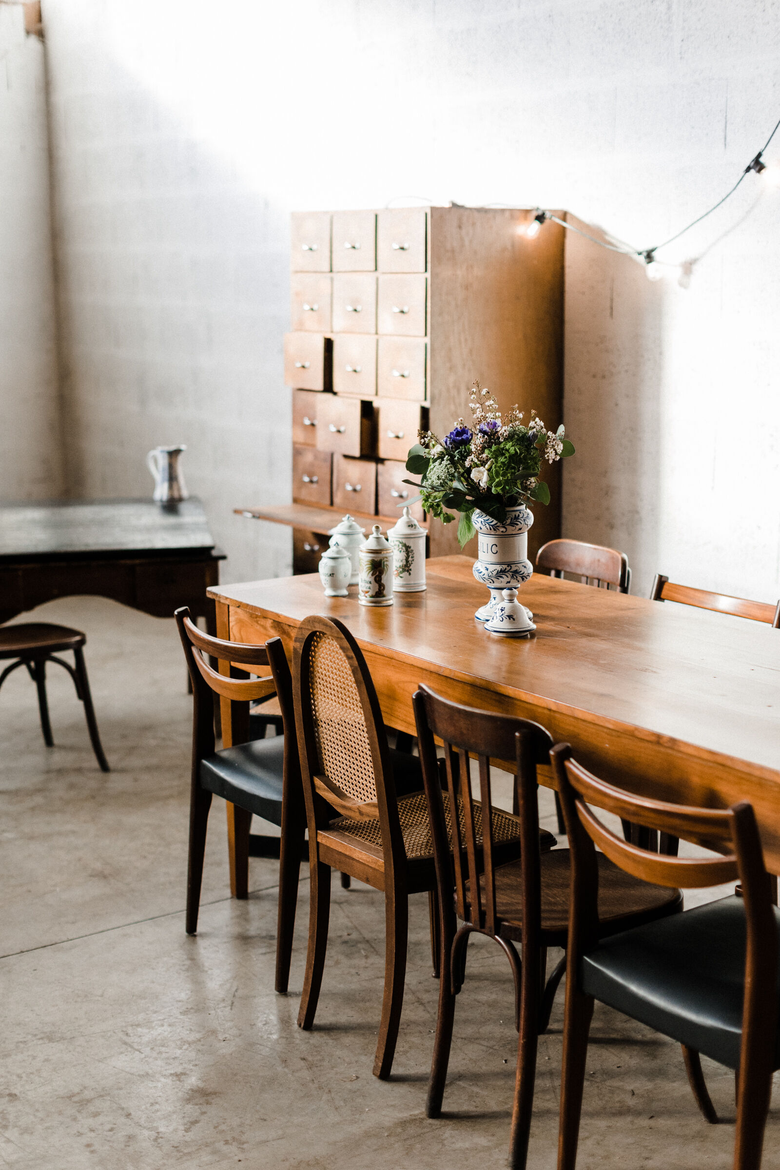 Rectangle wooden table "Cyclamen Mahogany"