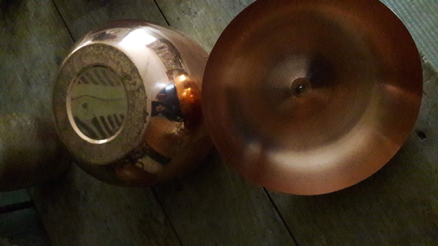 Big apple metal ice cubes