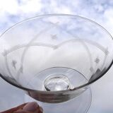 8 crystal champagne coupes