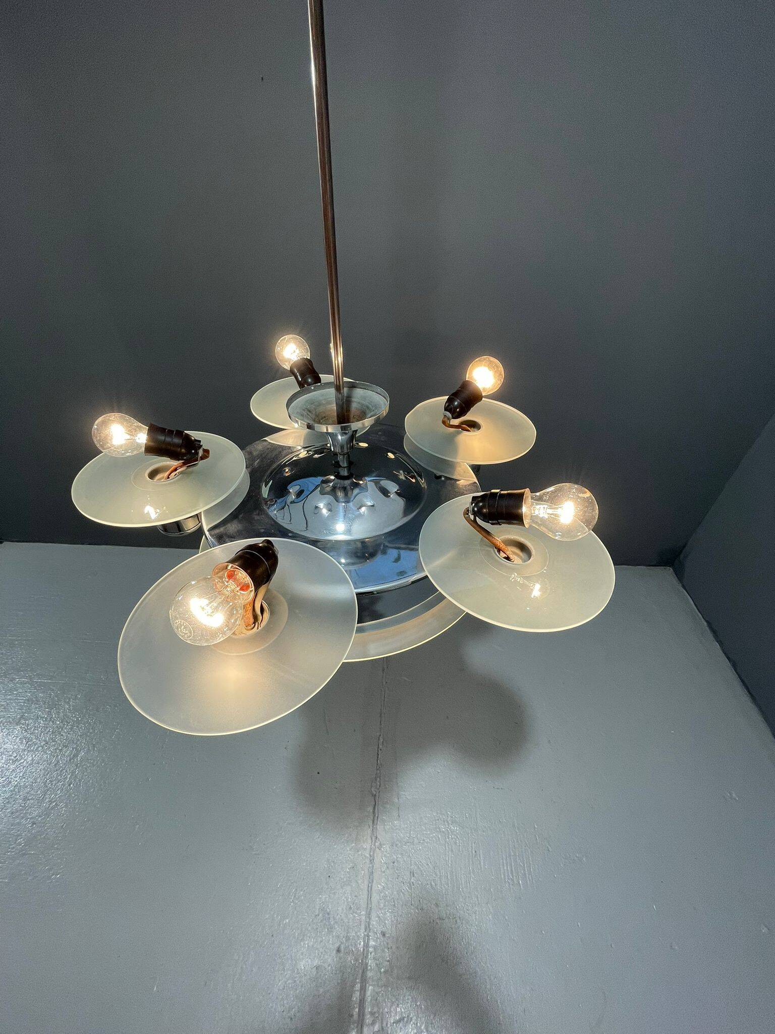 1930s Art Deco Chrome Chandelier with Frosted Glass Disc Shades – Czech Vin