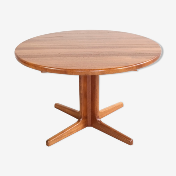 Danish round dining table in teak 1960s