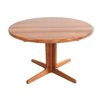 Danish round dining table in teak 1960s