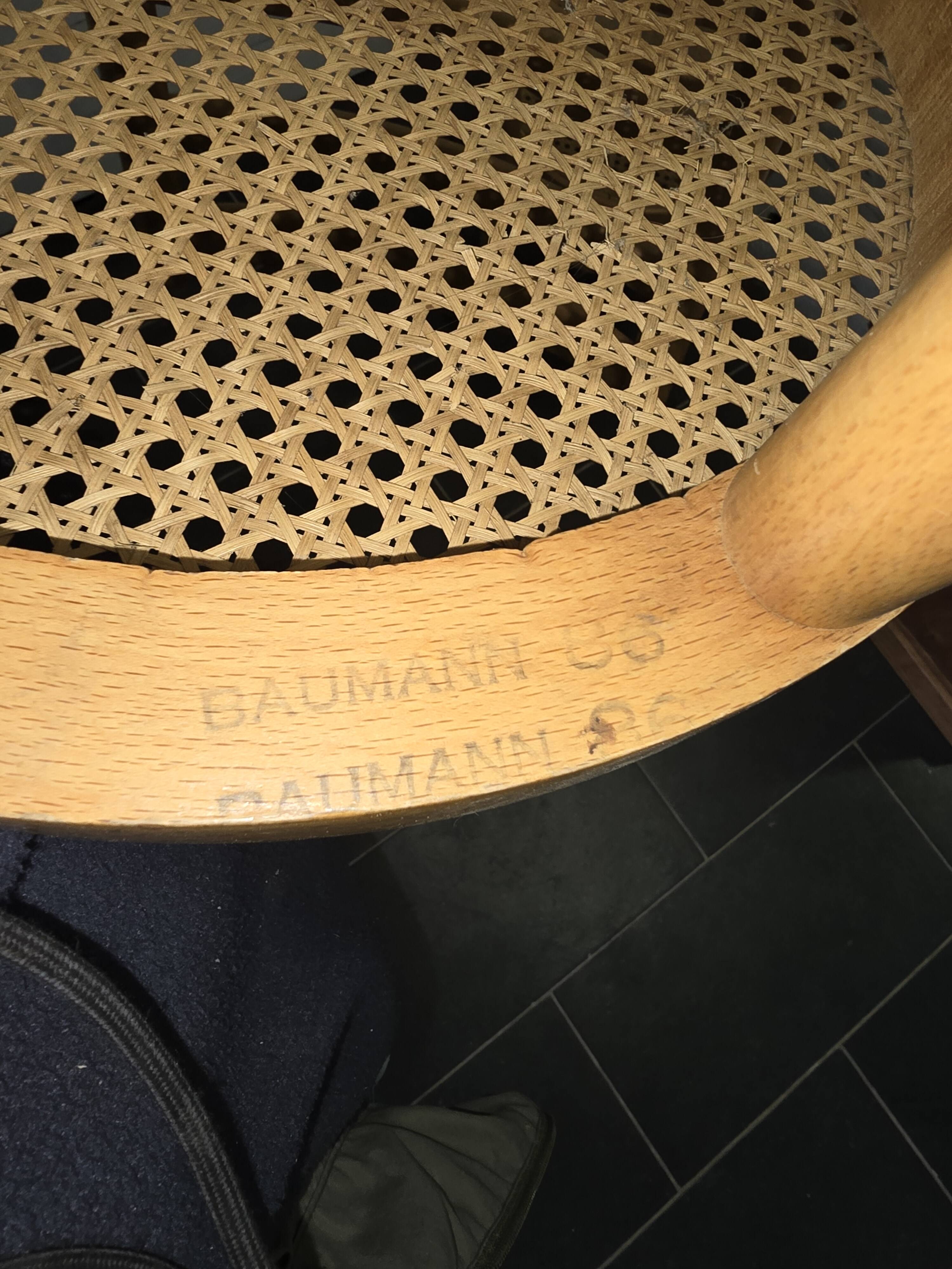 Paire de chaises de bistrot Baumann