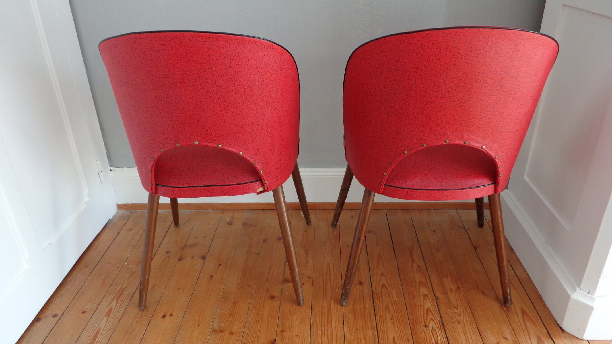 Paire de chaises vintage rouge