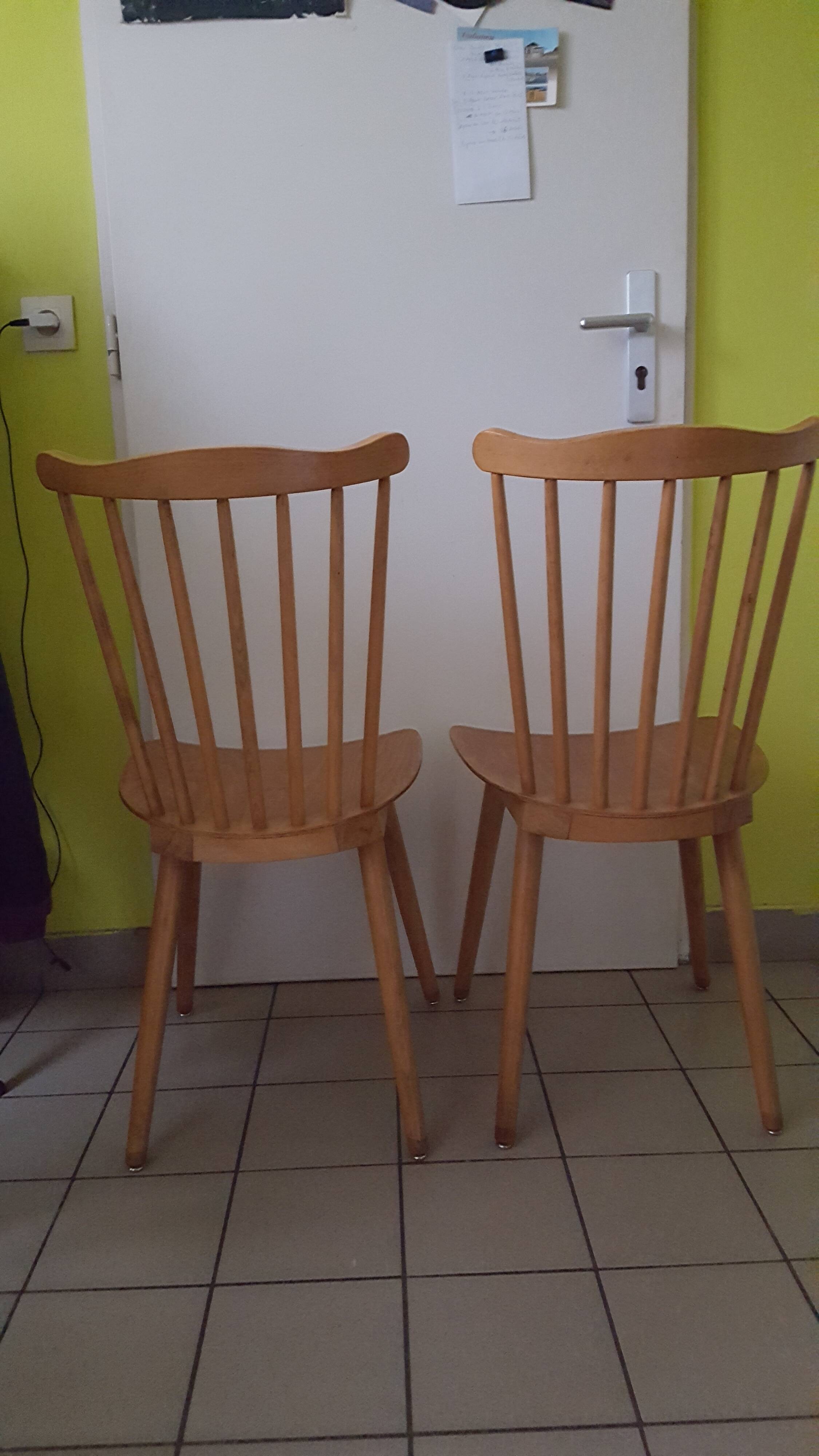 Pair of chairs baumann