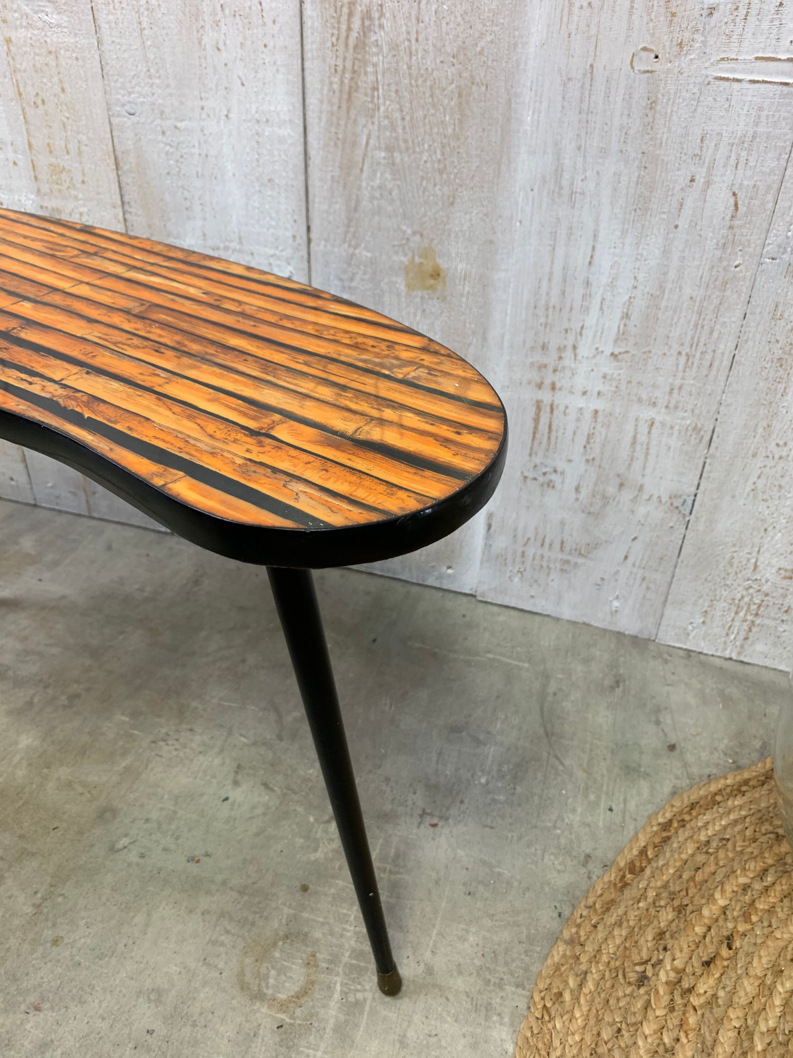 Table basse tripode vintage
