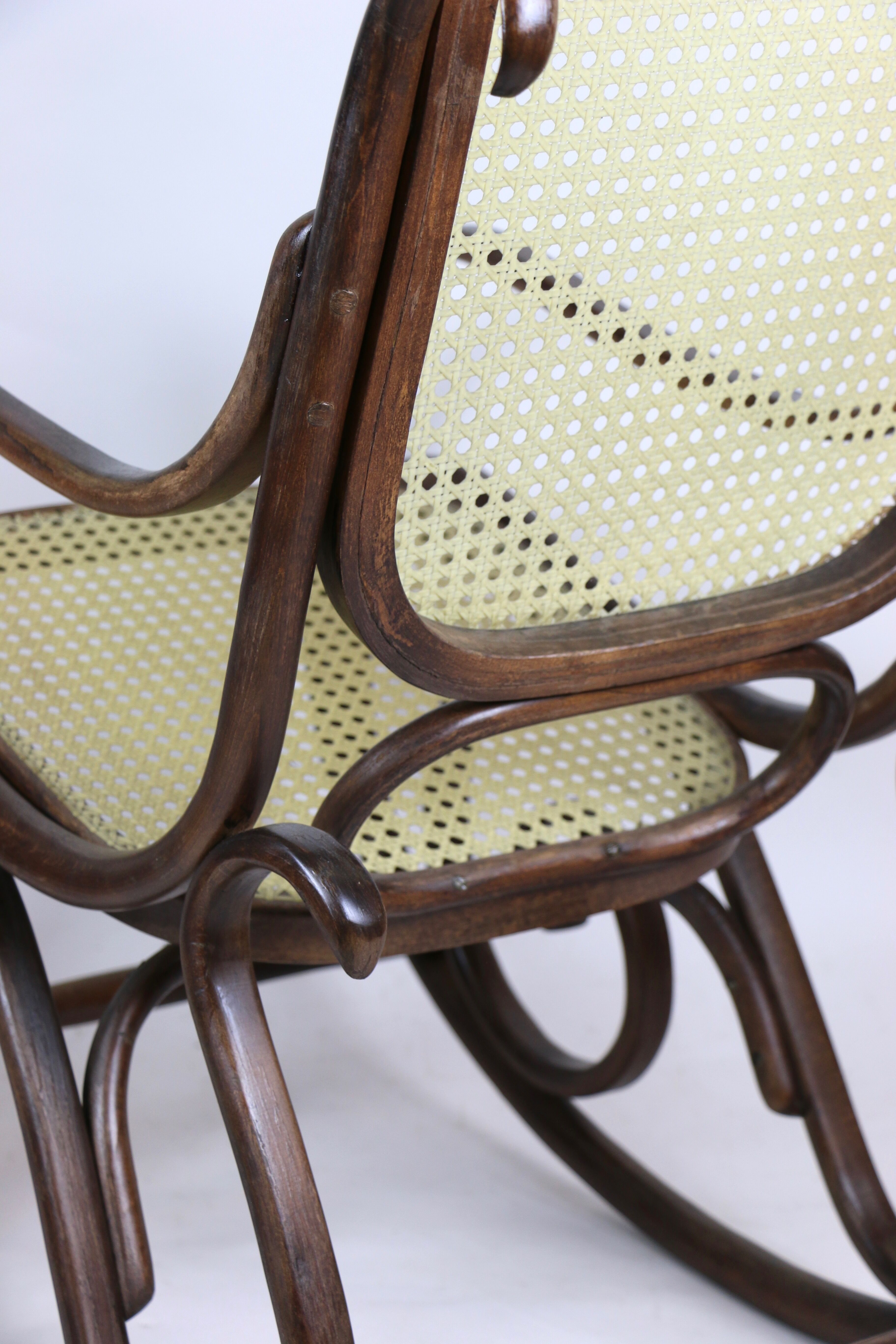 Thonet rocking armchair from 1970