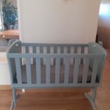 Cot bed