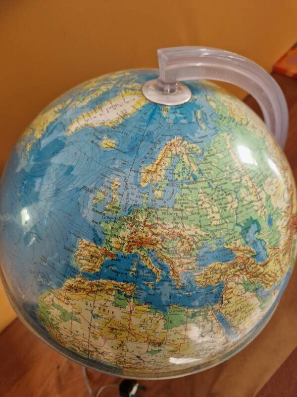 Illuminated globe, world map by Grange Batelière in Paris - 1970