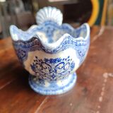 Gravy boat