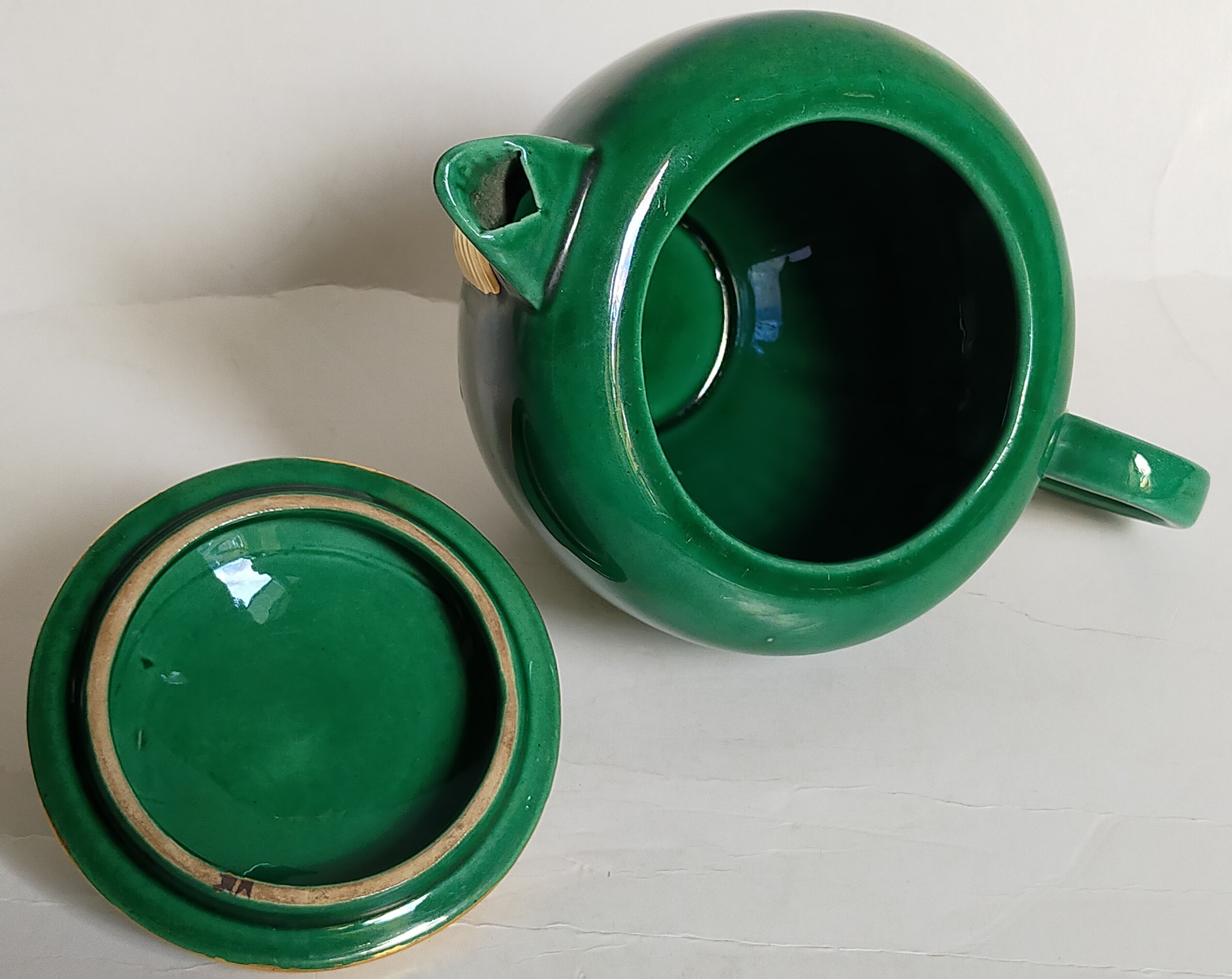 Teapot art-deco slurry of saint-clément numbered