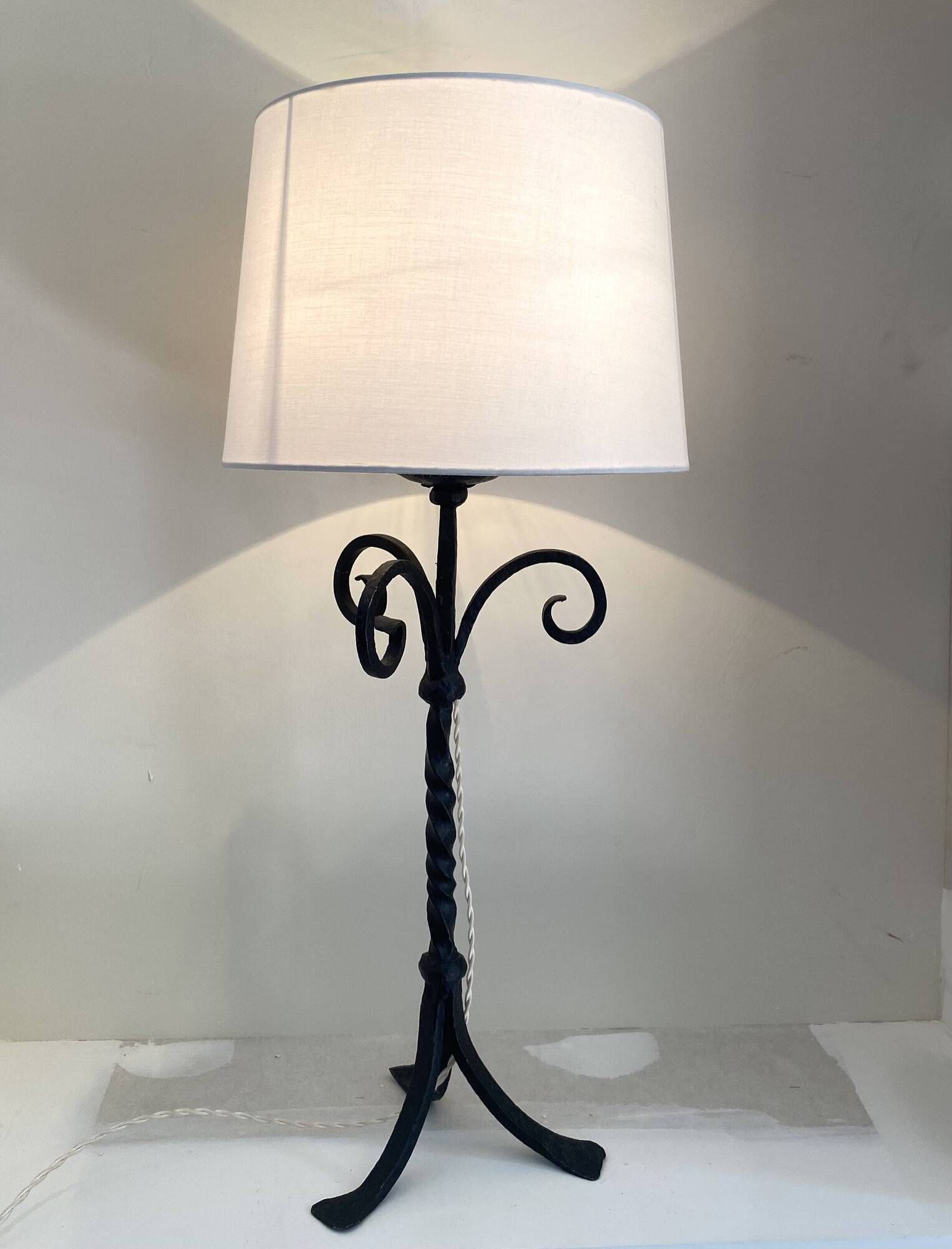 Wrought iron lamp, 2M fabric cable, cotton shade