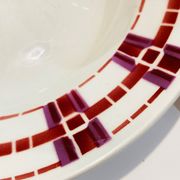 5 hollow plates in burgundy and red earthenware Stuart mill ds loups