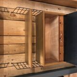 Wall unit ntrinning strinning shelf desk for string design