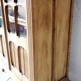 Glass cabinet in paris