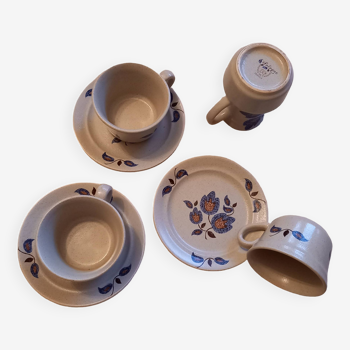 3 lunches and 3 saucers and 1 milk jug in Sologne stoneware