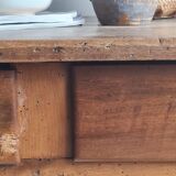 Vintage firm-minded coffee table