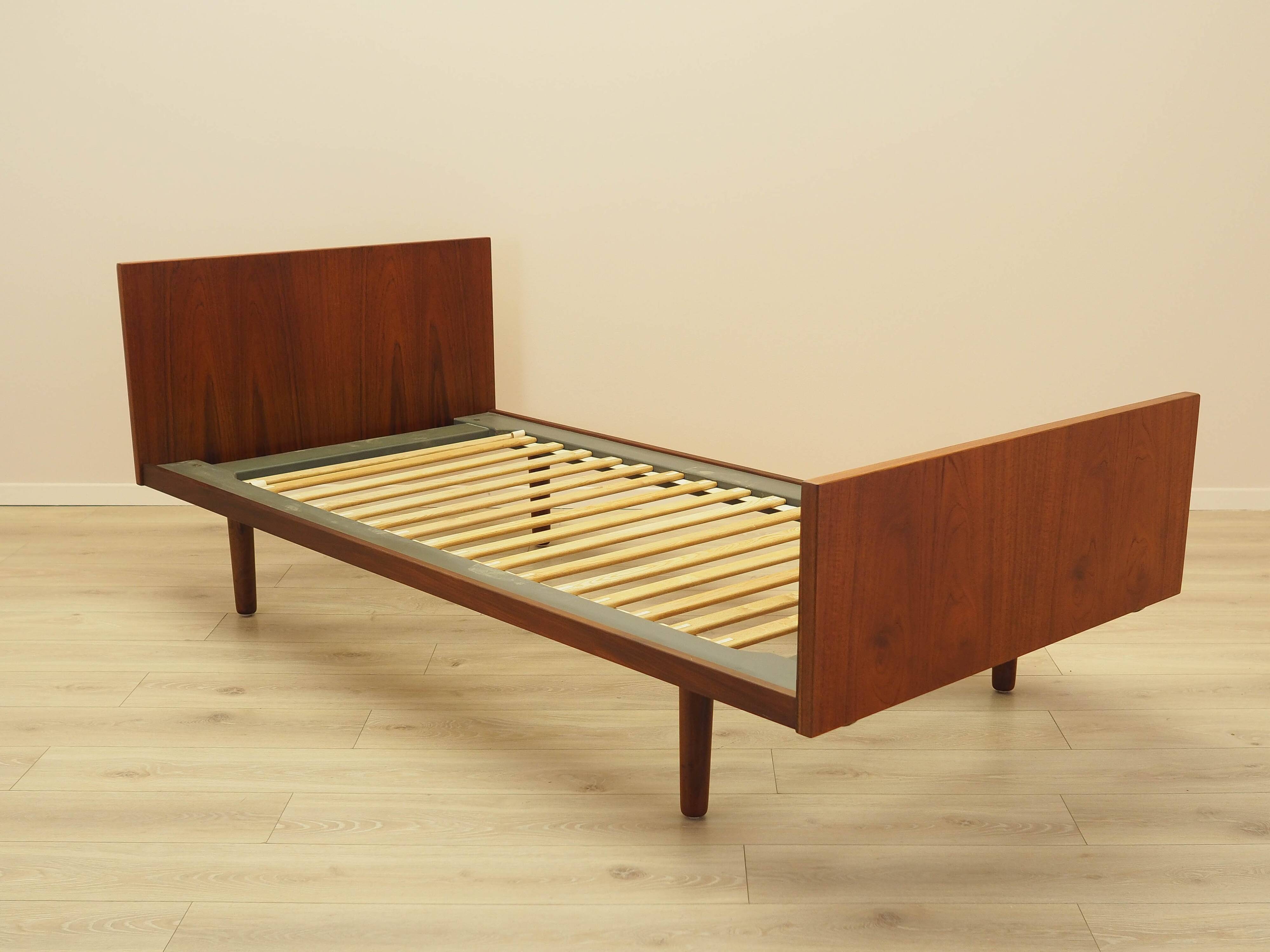 Teak bed, Danish design, 1960s, designer: Hans J. Wegner, manufacturer: Get