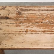 Table de ferme française du 19ème siècle pour 4 à 6 personnes.