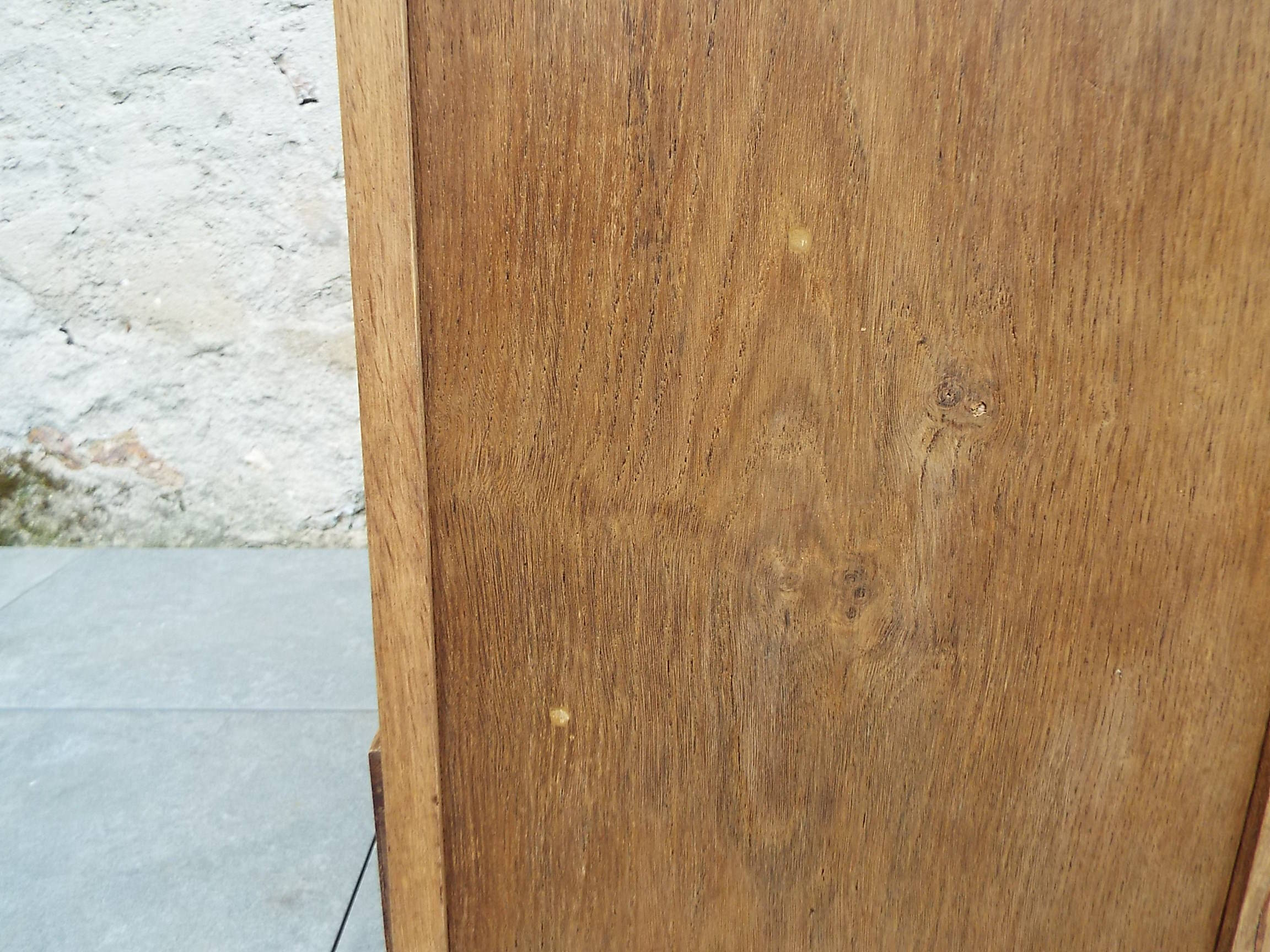 Art Deco style chest of drawers