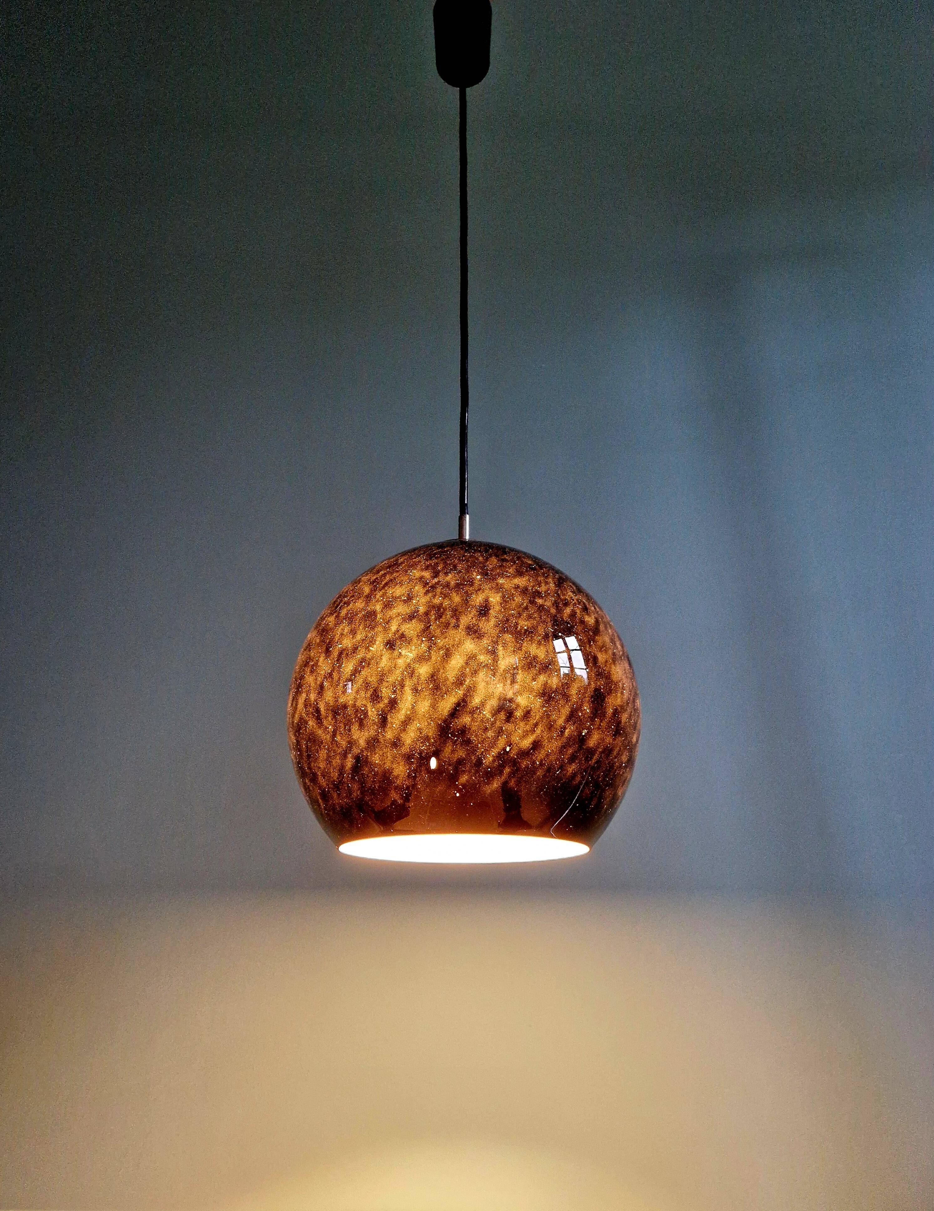 Suspension in speckled black opaline, Peill & Putzler, 1970s