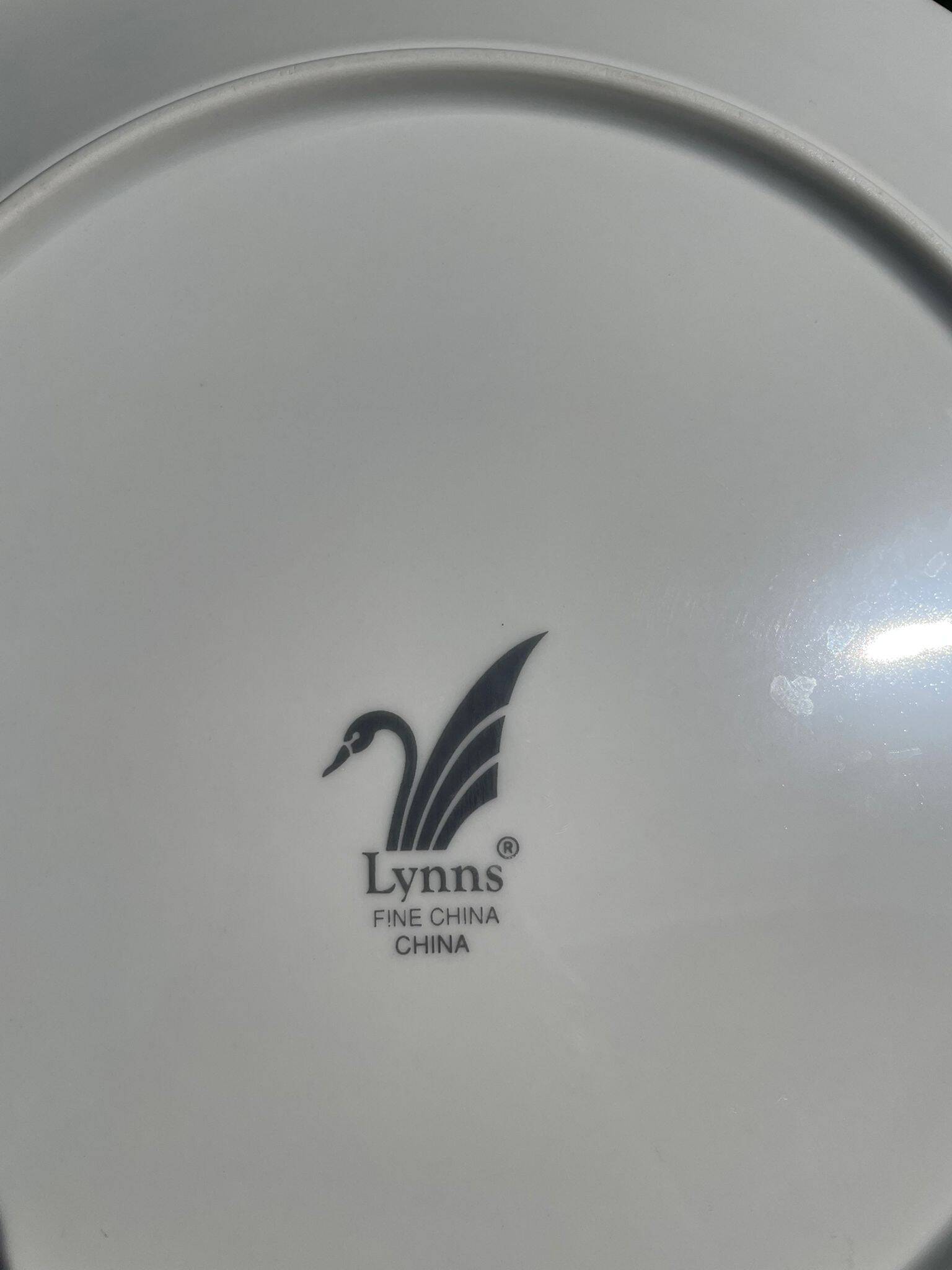 Floral porcelain dish