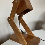 Lampe cocotte articulée en bois de pin 1970