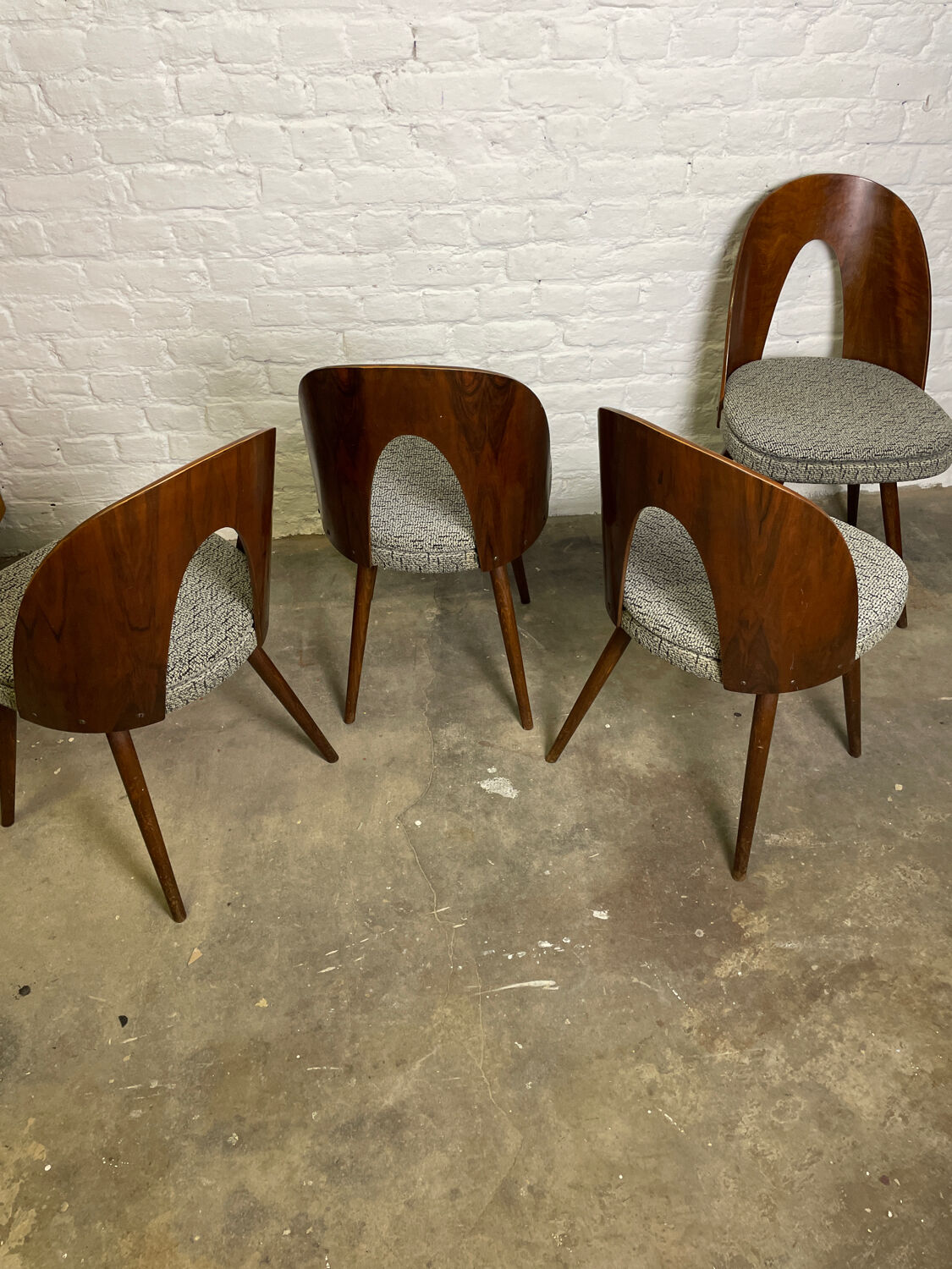 4 Antonin Suman chairs 1960